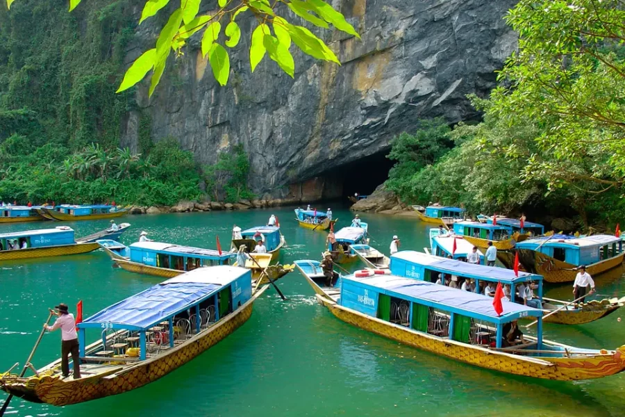 TOUR 1 NGÀY: KHÁM PHÁ VẺ ĐẸP KỲ BÍ ĐỘNG PHONG NHA