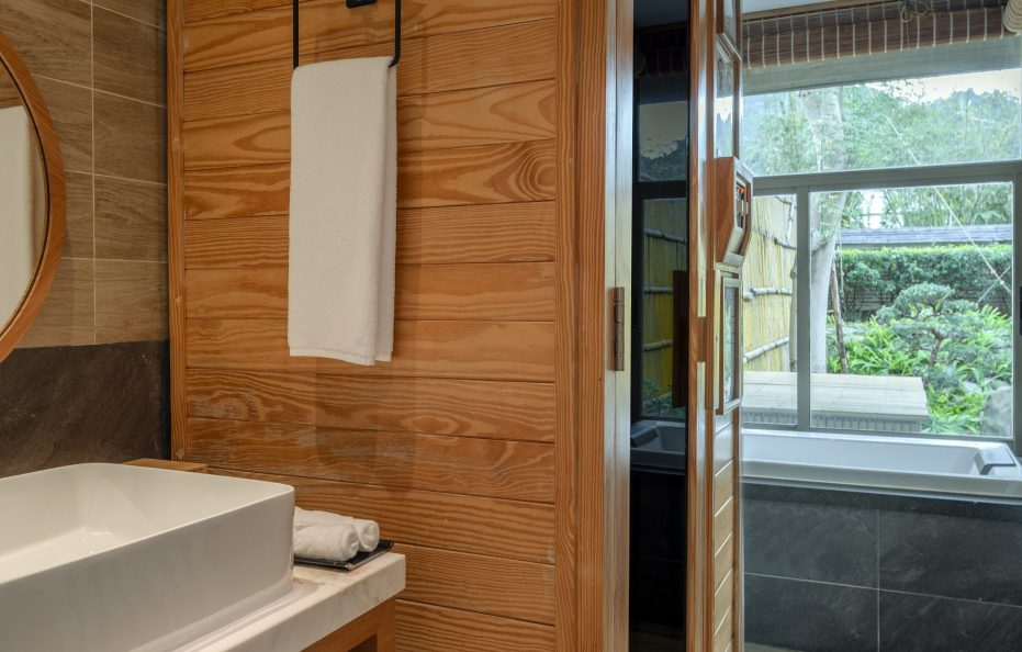 King Guest Room