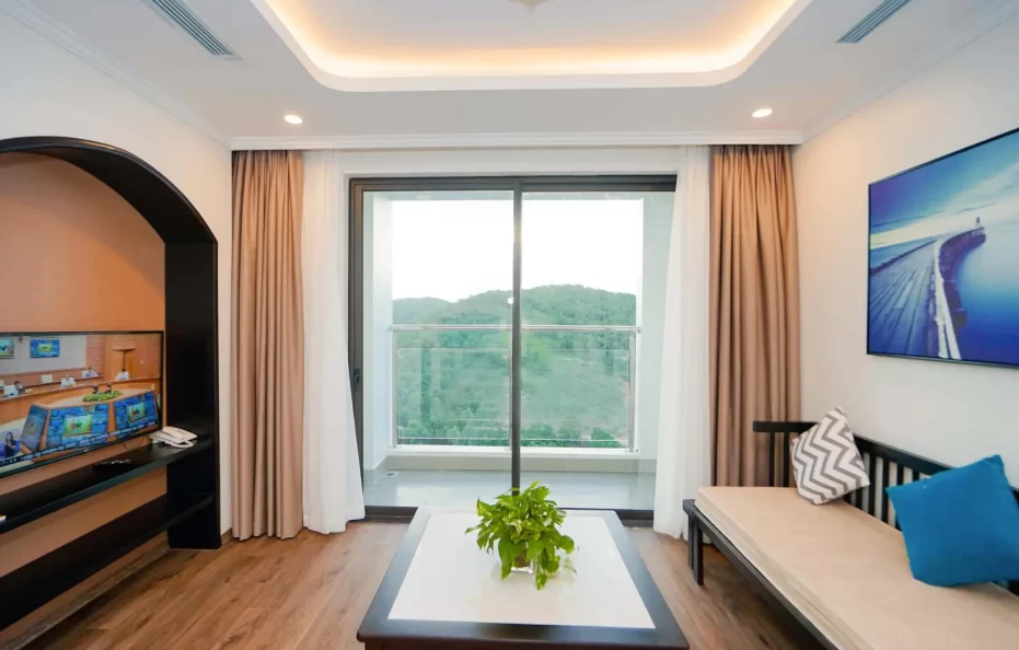 Deluxe Suite (Twin)